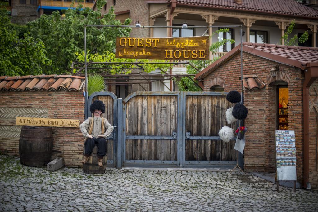 Gng Guest House Telavi Bagian luar foto